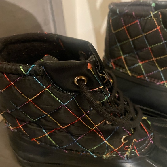 Girls Sperry boots! - Picture 8 of 9